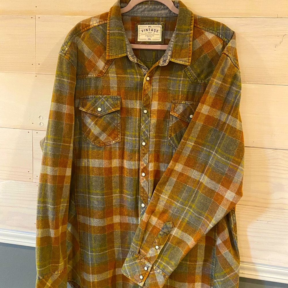 Men’s BKE vintage flannel shirt. XXL athletic fit. NWOT